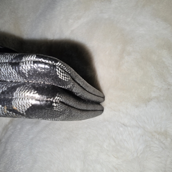 Coach Double zippered Wristlet - Picture 5 of 10